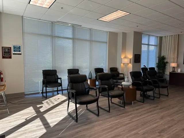 Gallery Office 2
